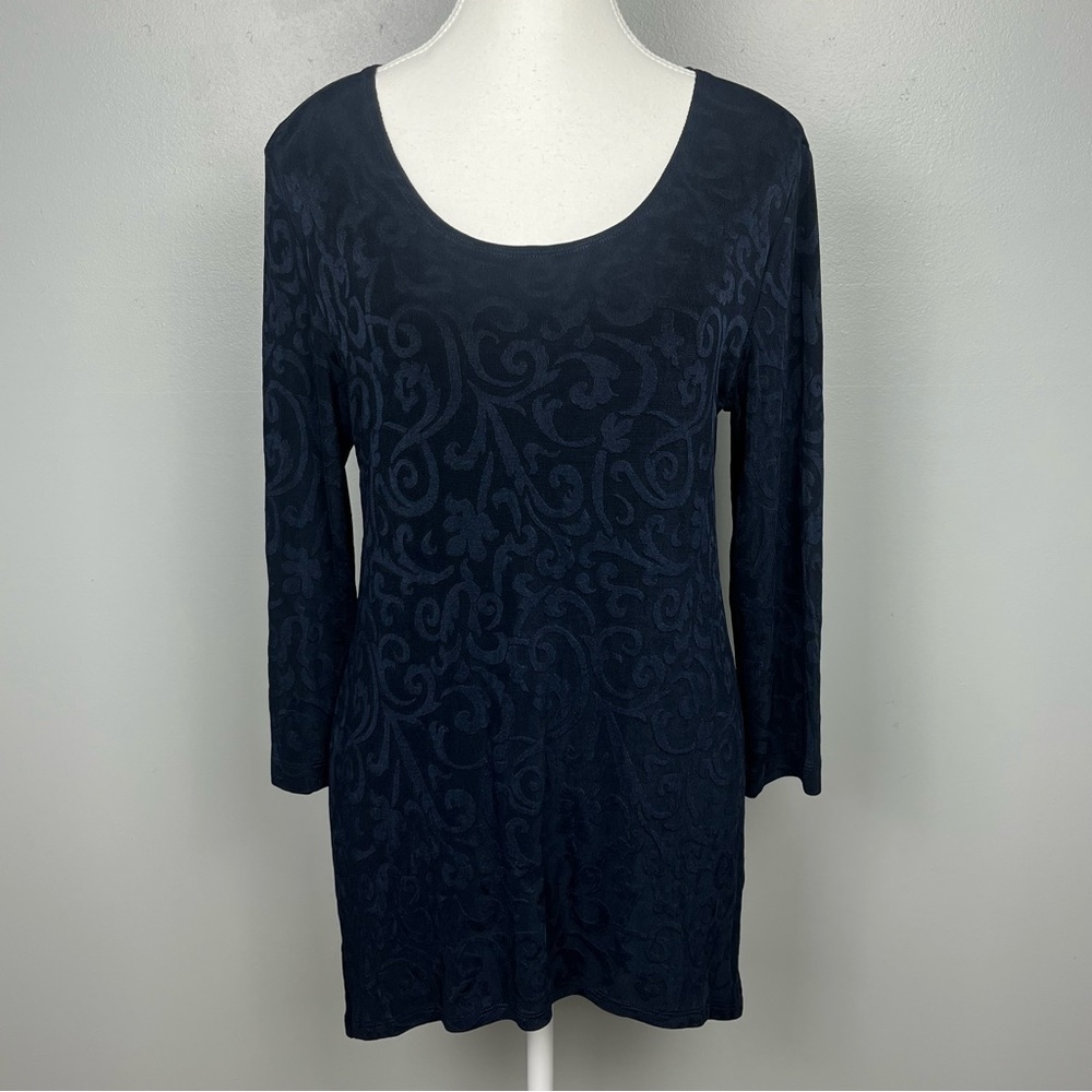 Travelers by Chico’s navy jacquard 3/4 sleeve scoop neck tunic, 0 = small.